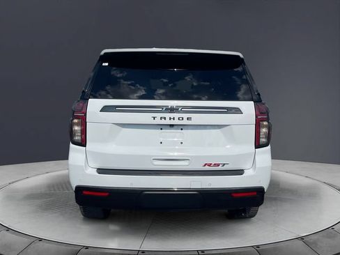 Used 2022 Chevrolet Tahoe RST w/ Luxury Package AWD/4WD image 4