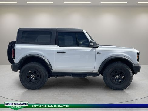 Used 2022 Ford Bronco Wildtrak AWD/4WD image 3