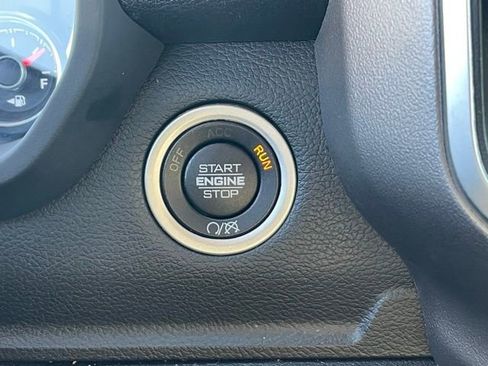 Used 2024 RAM 2500 Big Horn w/ Bed Utility Group image 20