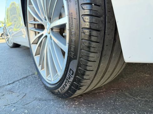 Used 2018 BMW 530i w/ Premium Package image 49