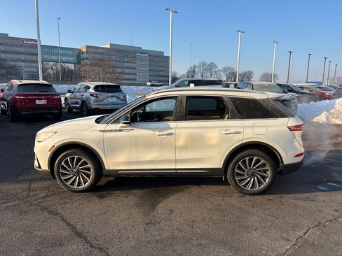 New 2026 Lincoln Corsair Reserve AWD/4WD image 4