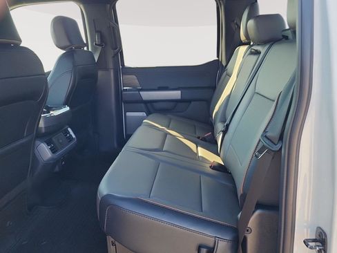 New 2025 Ford F150 Lariat w/ Equipment Group 501A Mid image 9