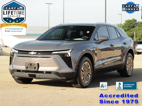 Used 2025 Chevrolet Blazer EV LT AWD/4WD image 3