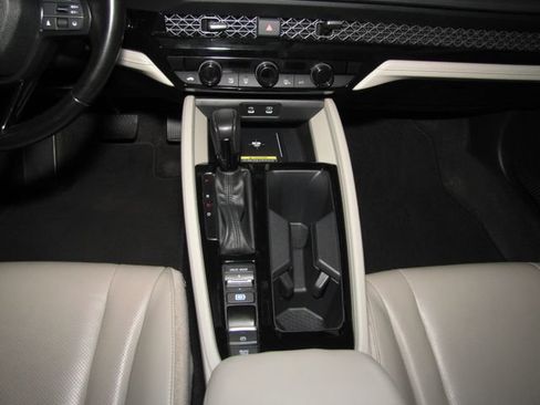 Certified 2025 Honda Accord EX-L image 15
