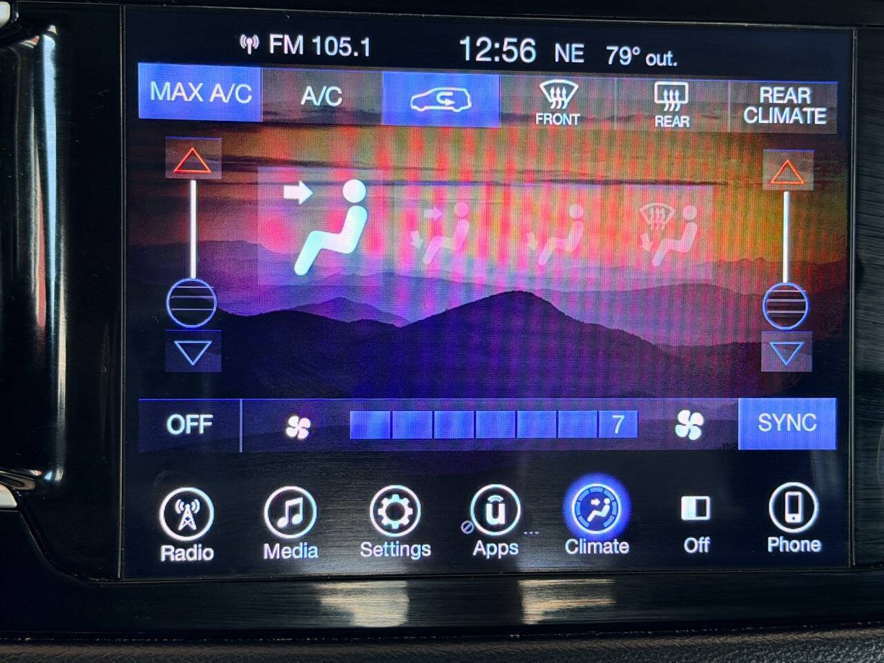 Used 2017 Chrysler Pacifica Touring FWD image 47