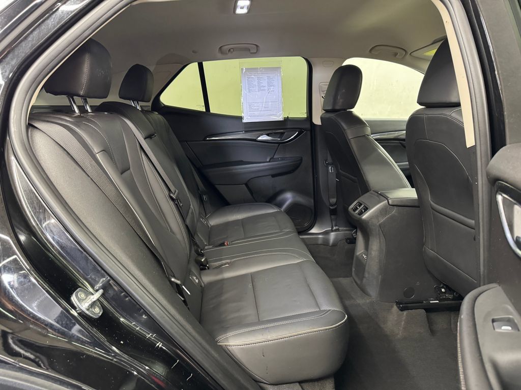 Used 2023 Buick Envision Essence AWD/4WD image 27