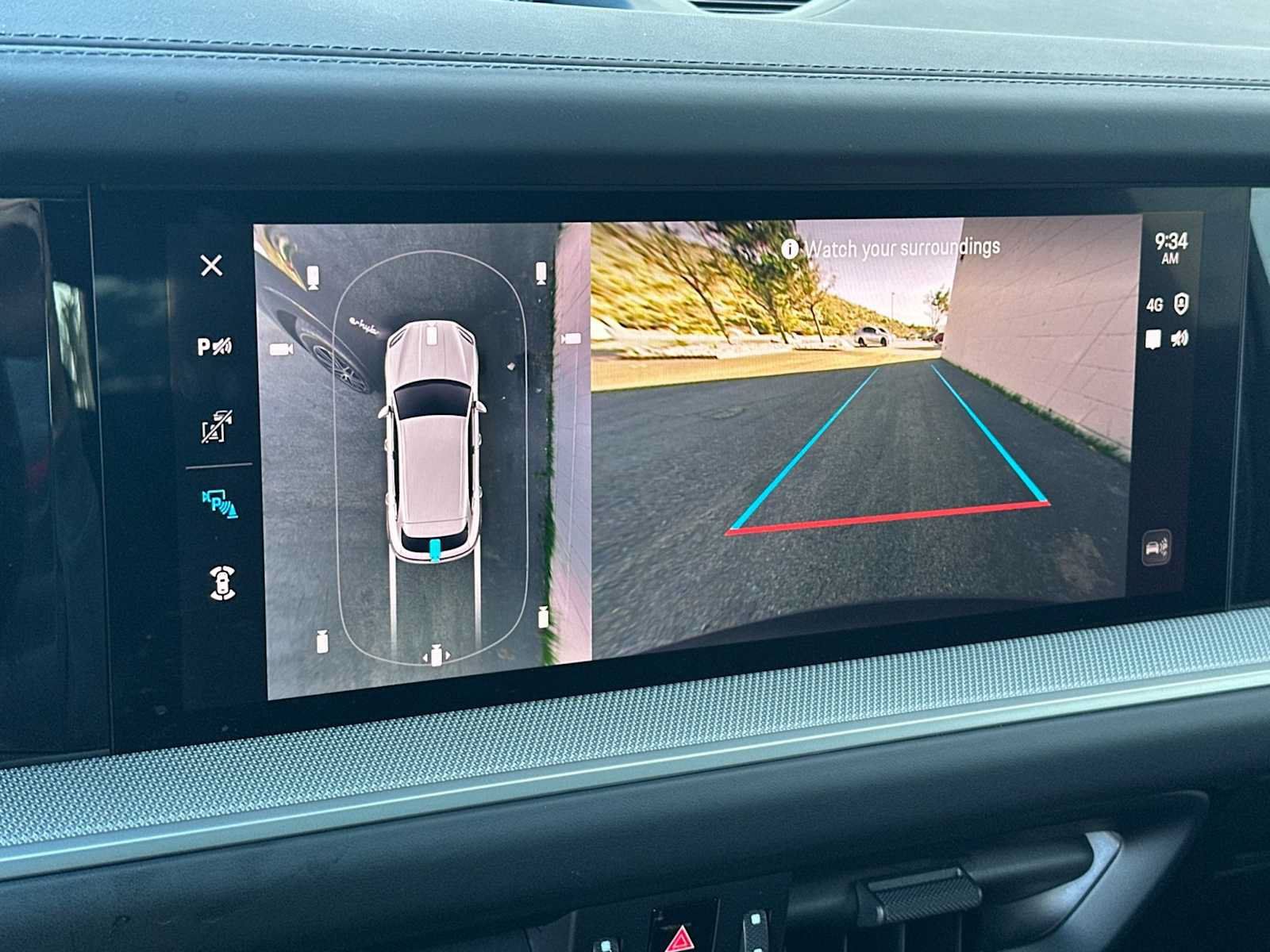 Certified 2025 Porsche Cayenne E-Hybrid AWD/4WD image 21
