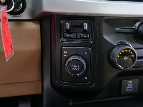 Used 2026 Ford F450 XLT w/ 360-Degree Camera Package AWD/4WD image 18