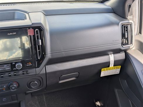 New 2026 Nissan Frontier SV image 24