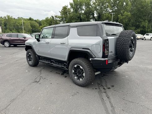 New 2025 GMC Hummer EV 3X w/ Extreme Off-Road Package image 3