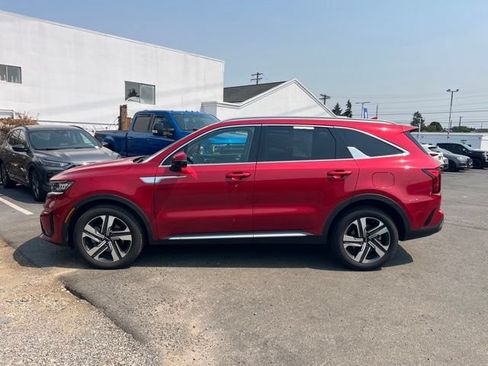 Certified 2023 Kia Sorento EX AWD/4WD image 8