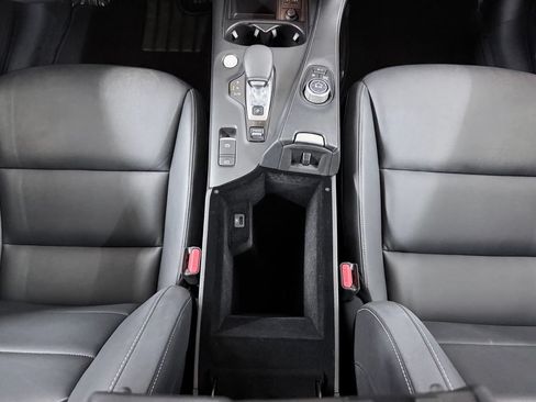 Certified 2020 INFINITI QX50 Luxe w/ Navigation Package FWD image 25