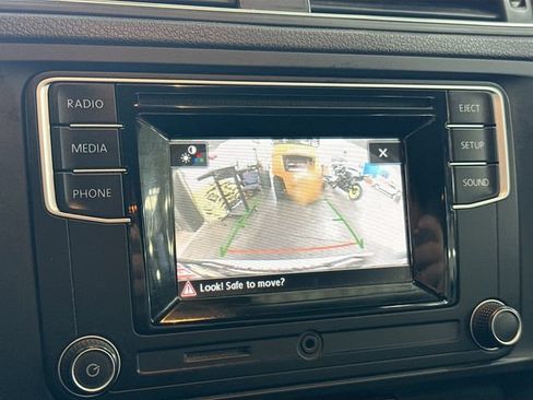 Used 2017 Volkswagen Jetta S w/ Jetta S Cold Weather Package FWD image 14