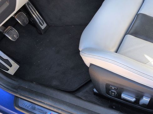 Used 2022 BMW M3 w/ Executive Package image 17