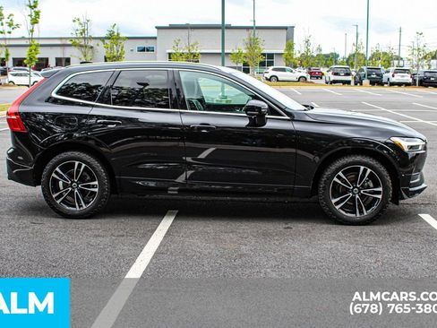 Used 2019 Volvo XC60 T5 Momentum w/ Premium Package AWD/4WD image 9