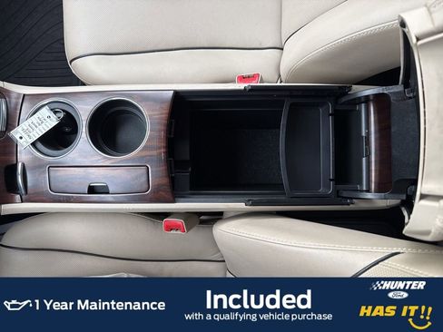 Used 2015 Toyota Venza Limited image 19