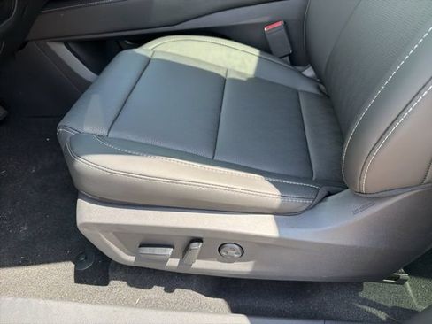 New 2026 Nissan Murano Platinum AWD/4WD image 17