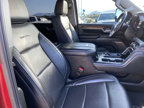 Used 2024 GMC Sierra 2500 Denali w/ Denali Reserve Package image 29