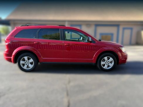 Used 2018 Dodge Journey SE w/ Popular Equipment Group image 8