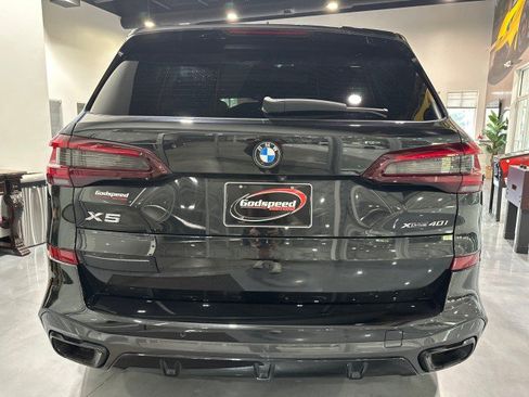Used 2022 BMW X5 xDrive40i w/ M Sport Package AWD/4WD image 32