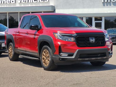 Used 2021 Honda Ridgeline Sport image 3