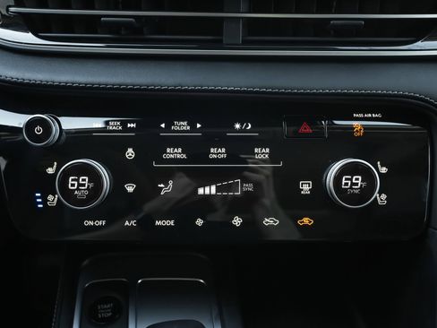 Used 2026 INFINITI QX60 Luxe w/ Cargo Package image 14