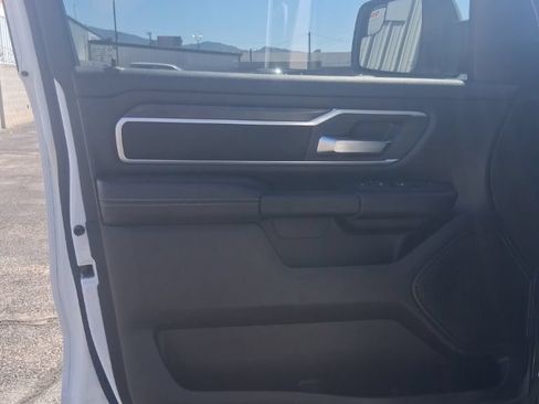 Used 2023 RAM 1500 Lone Star AWD/4WD image 5