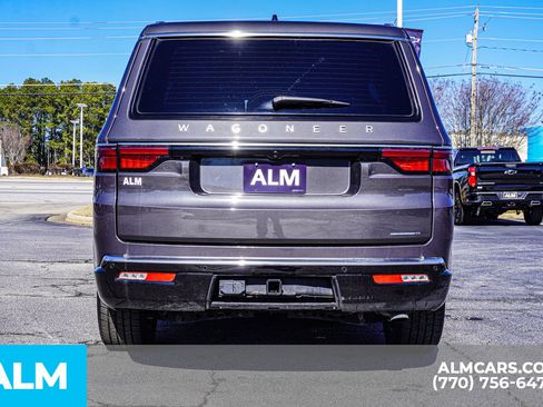 Used 2024 Ford Edge SEL image 11