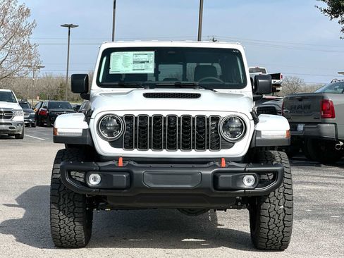 New 2026 Jeep Gladiator Mojave image 10