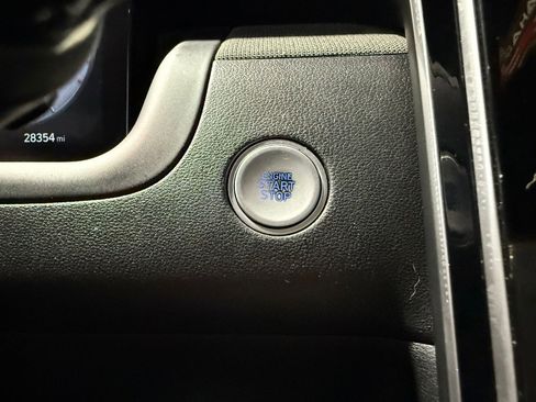 Used 2022 Hyundai Santa Cruz Limited AWD/4WD image 28