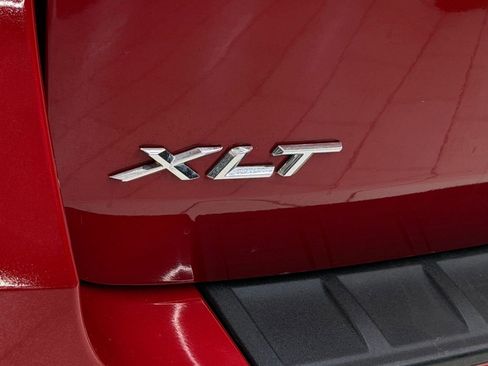 Used 2023 Ford Explorer XLT w/ Equipment Group 202A image 34