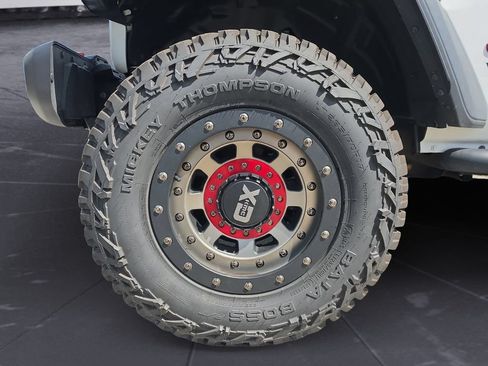Used 2021 Jeep Wrangler Unlimited Rubicon AWD/4WD image 15