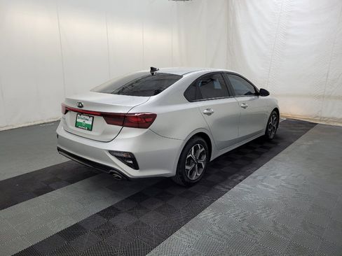 Used 2020 Kia Forte LXS FWD image 9