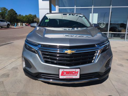 Used 2024 Chevrolet Equinox LT AWD/4WD image 8