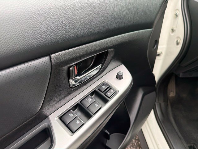 Used 2017 Subaru Crosstrek 2.0i Limited AWD/4WD image 12