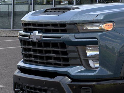 New 2026 Chevrolet Silverado 2500 Custom w/ Custom Value Package AWD/4WD image 13