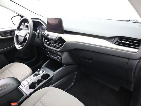 Used 2022 Ford Escape SE w/ SE Sport Appearance Package image 22