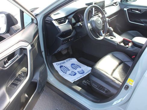 Used 2020 Toyota RAV4 TRD Off-Road w/ TRD Off-Road Weather Package image 10