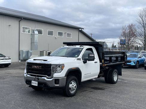 Used 2023 GMC Sierra 3500 Pro w/ Convenience Package AWD/4WD image 4