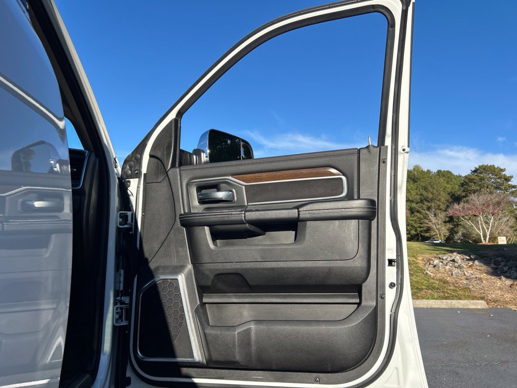 Used 2022 RAM 2500 Laramie AWD/4WD image 65