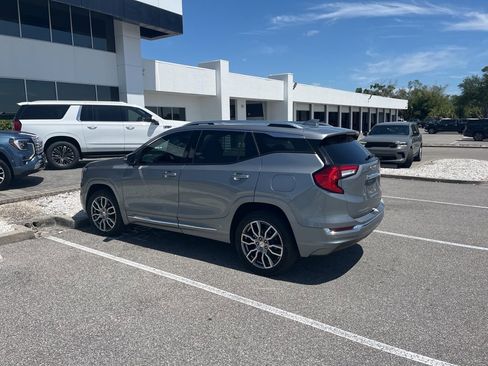 Used 2024 GMC Terrain Denali w/ Denali Premium Package image 3