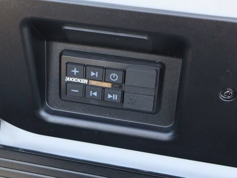 Used 2025 GMC Sierra 2500 Denali Ultimate AWD/4WD image 31
