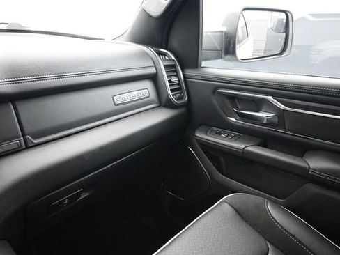 Used 2026 RAM 1500 Laramie AWD/4WD image 12