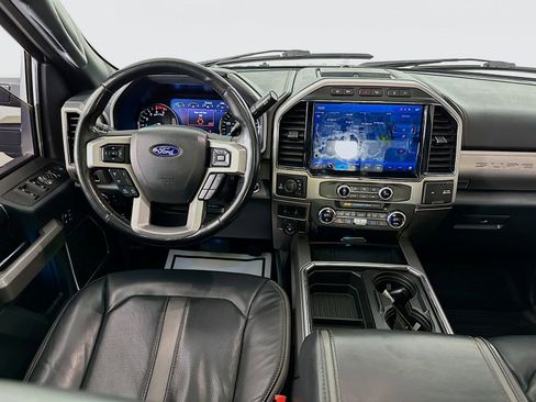 Used 2022 Ford F250 Platinum w/ FX4 Off-Road Package image 23