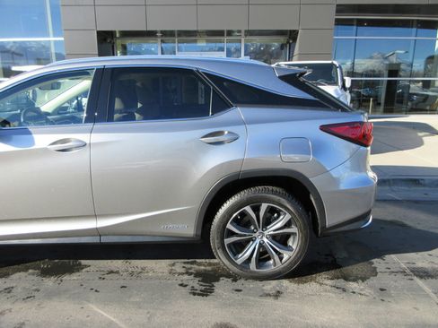 Used 2022 Lexus RX 450h AWD w/ Premium Package image 4