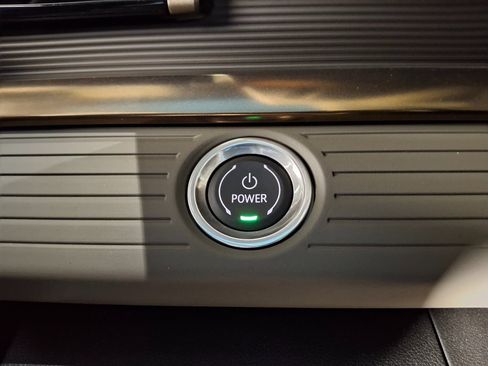 Used 2024 GMC Hummer EV 3X image 17