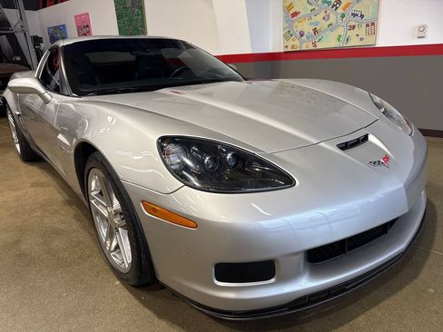 Used 2007 Chevrolet Corvette Z06 w/ Preferred Equipment Group RWD image 41