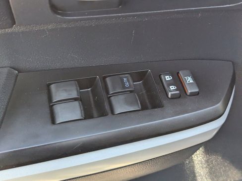 Used 2018 Toyota Tundra SR5 w/ SR5 Upgrade Package RWD image 24