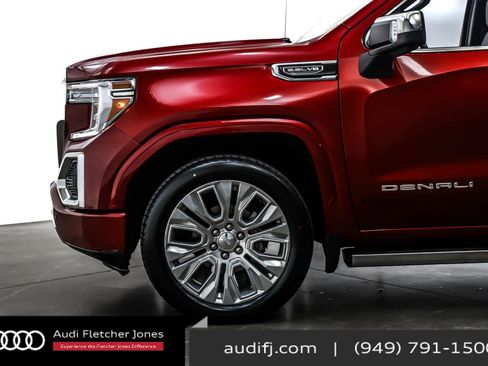 Used 2022 GMC Sierra 1500 Denali w/ Denali Premium Package image 10