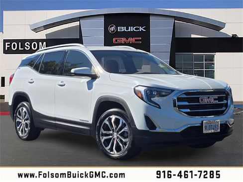 Used 2021 GMC Terrain SLT image 1
